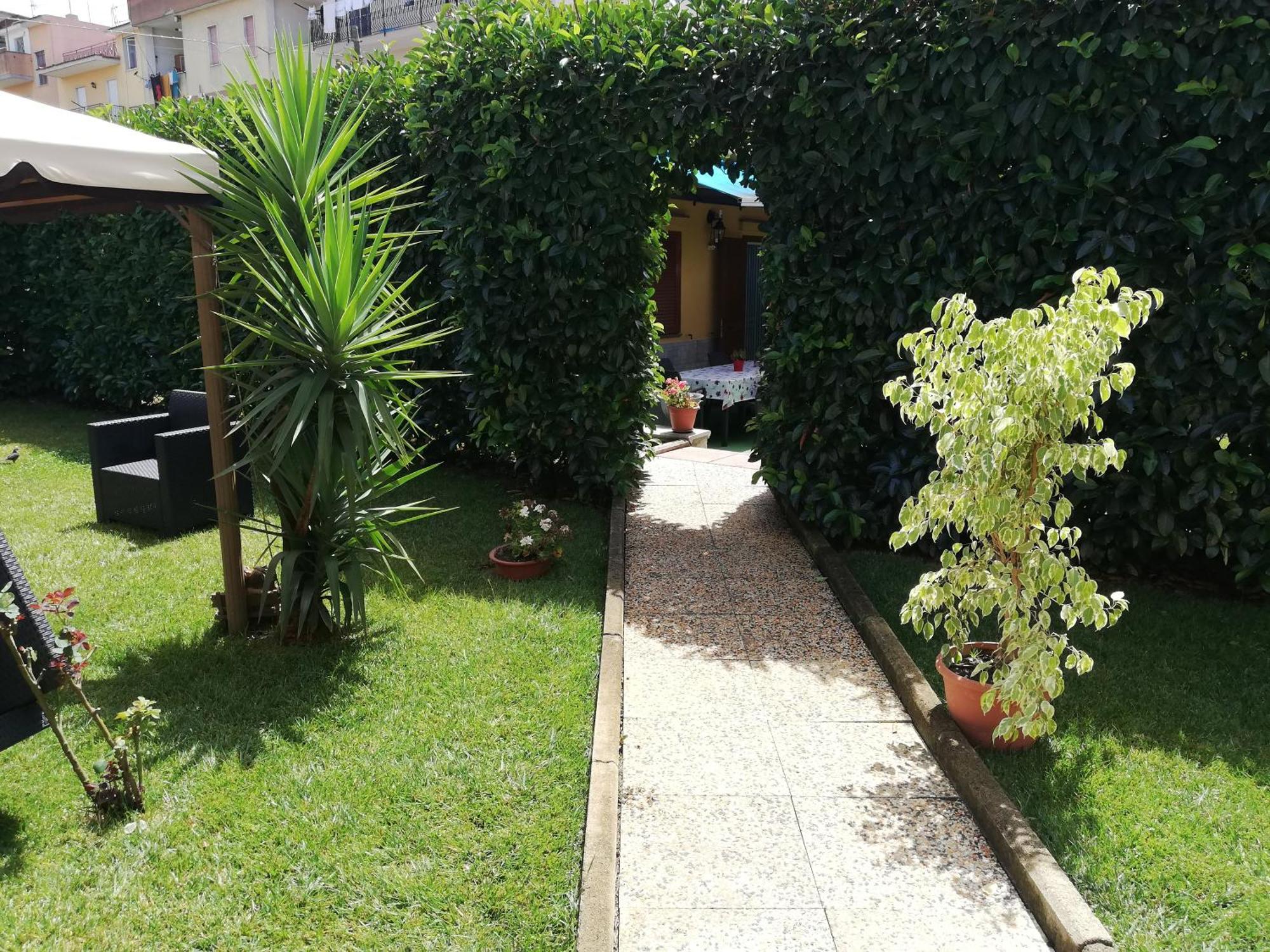 B&B Villa Rosa SantʼAntonio Abate Camera foto