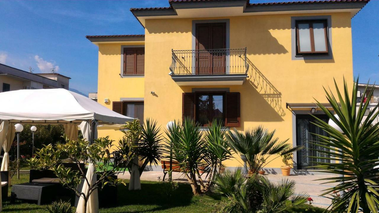 B&B Villa Rosa SantʼAntonio Abate Esterno foto